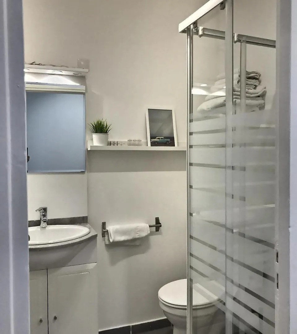 Les Appartements D'Edmond Sylvabelle Marsella 0*,  Francia